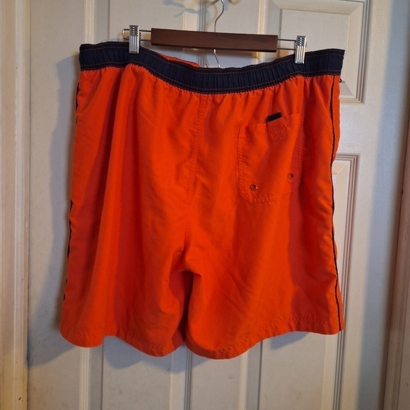 Speedo Men's swimming trunks size XL - Picture 3 of 4